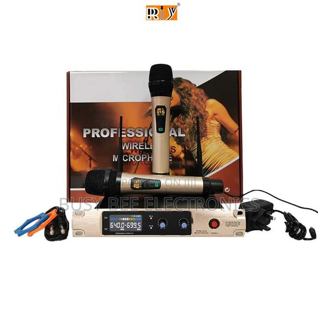 Shure Professional Wireless Microphone - main view