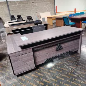 Exclusive Office Desk 1.8