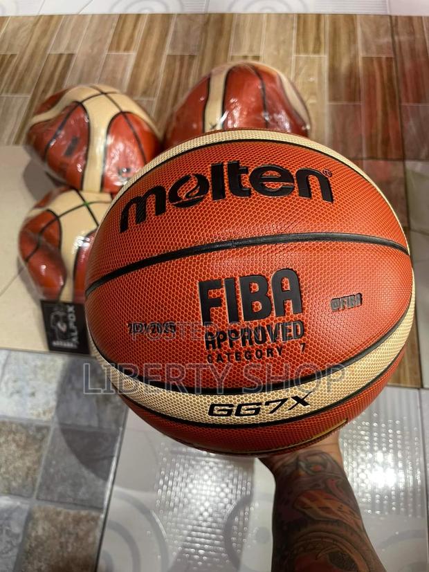 Basketball Basketball - main view