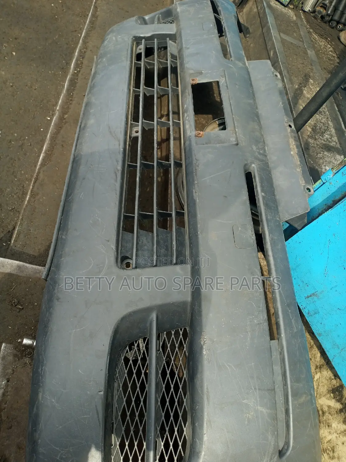 Toyota 7 L Front Bumper 2007