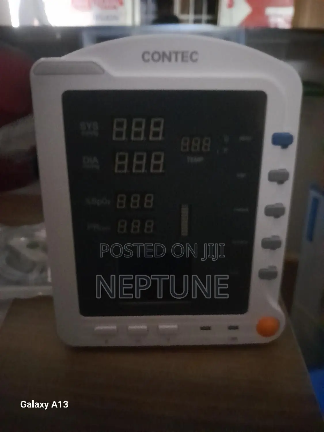 Vital Monittor Machine