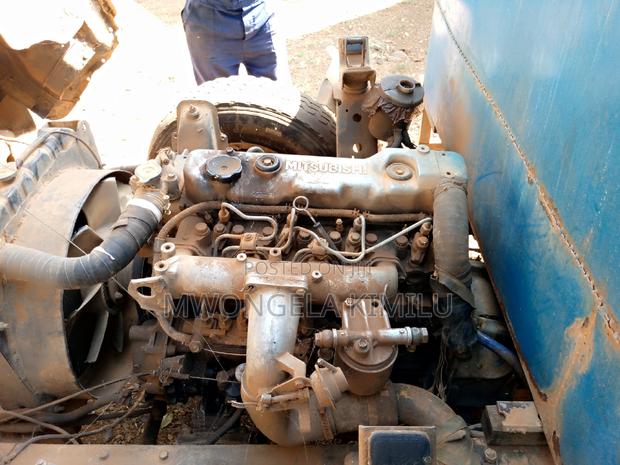 Isuzu Canter Plus Bowser Tank 6000l - thumbnail 12