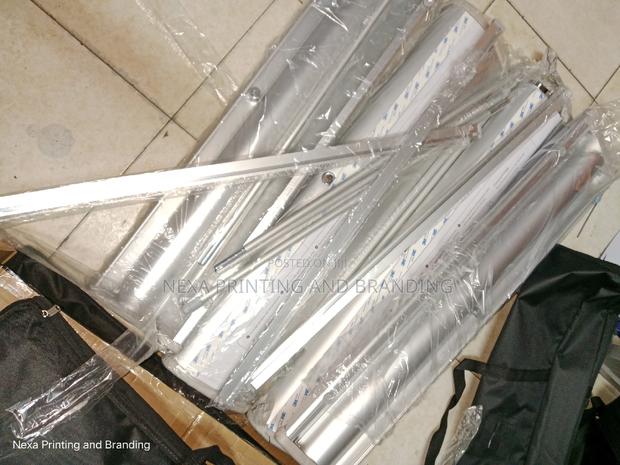 4.5kgs Heavy Broadbase Display Stand - thumbnail 4