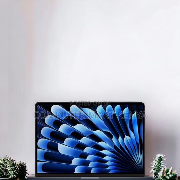 New Laptop Apple MacBook Air 8GB Apple M3 SSD 512GB - thumbnail 2