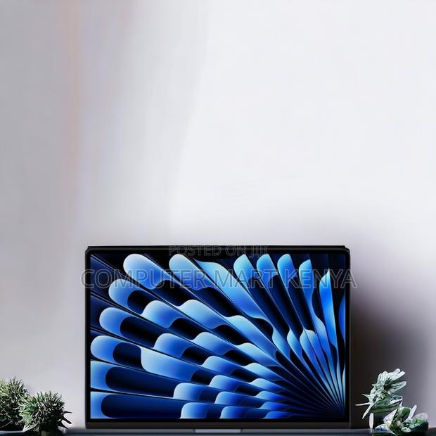New Laptop Apple MacBook Air 8GB Apple M3 SSD 512GB - thumbnail 3