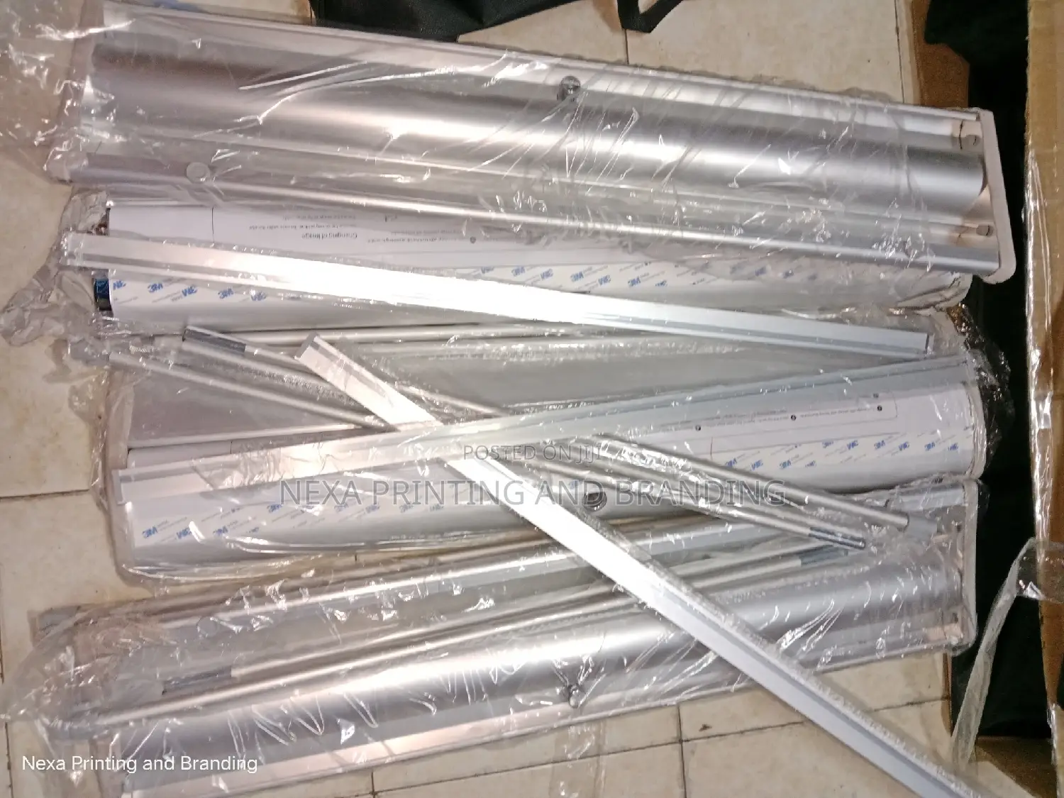 High Quality Display Stands For Broadbase Roll Ups