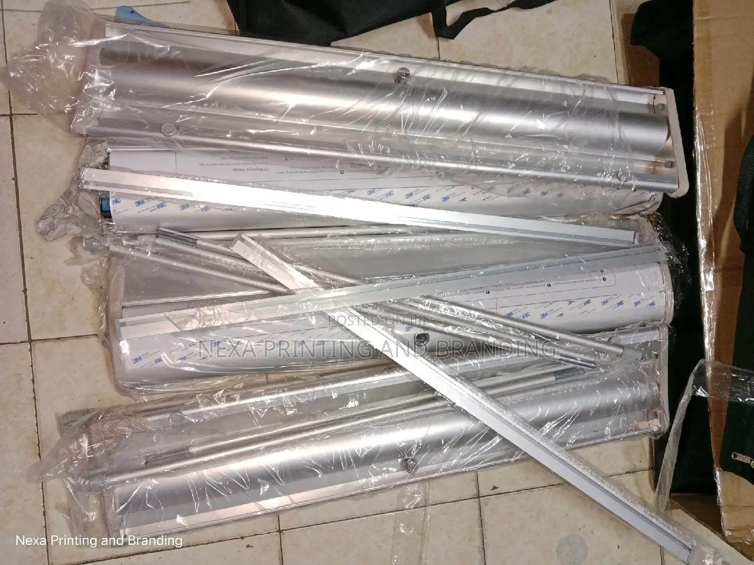High Quality Display Stands For Broadbase Roll Ups