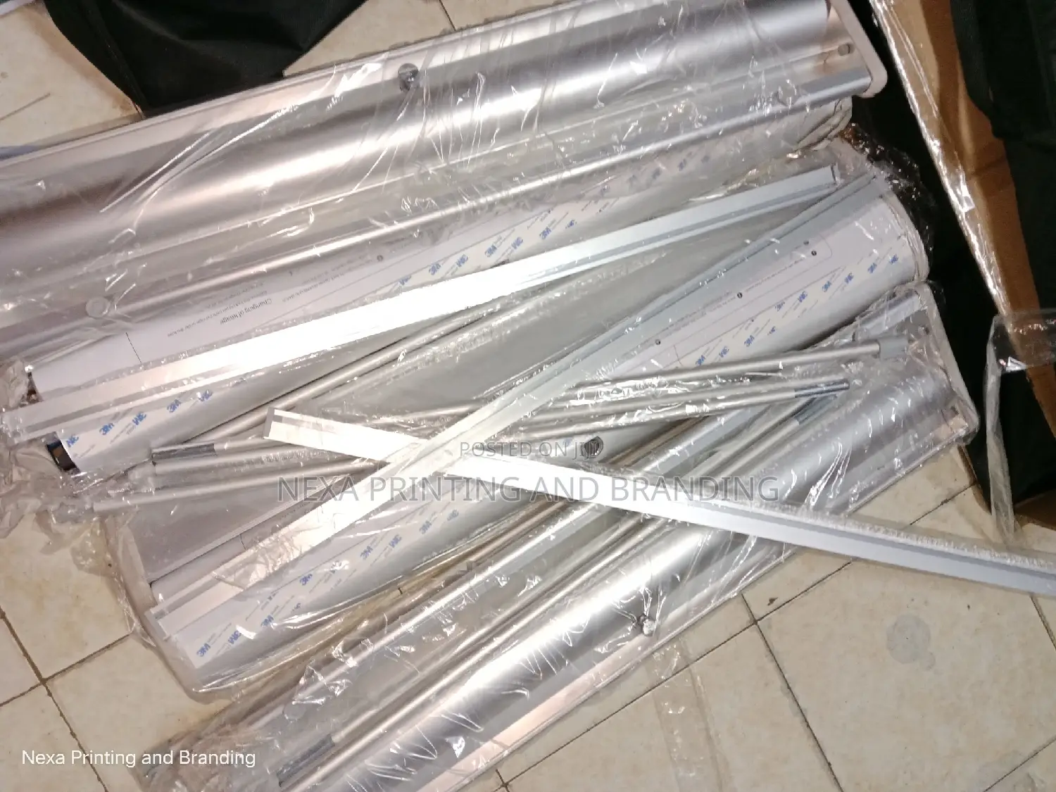 High Quality Display Stands For Broadbase Roll Ups