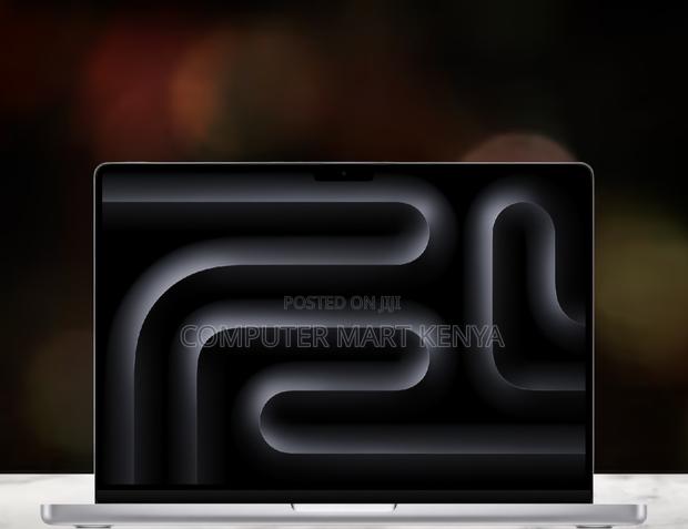 New Laptop Apple MacBook Pro 18GB Apple M3 Pro SSD 512GB