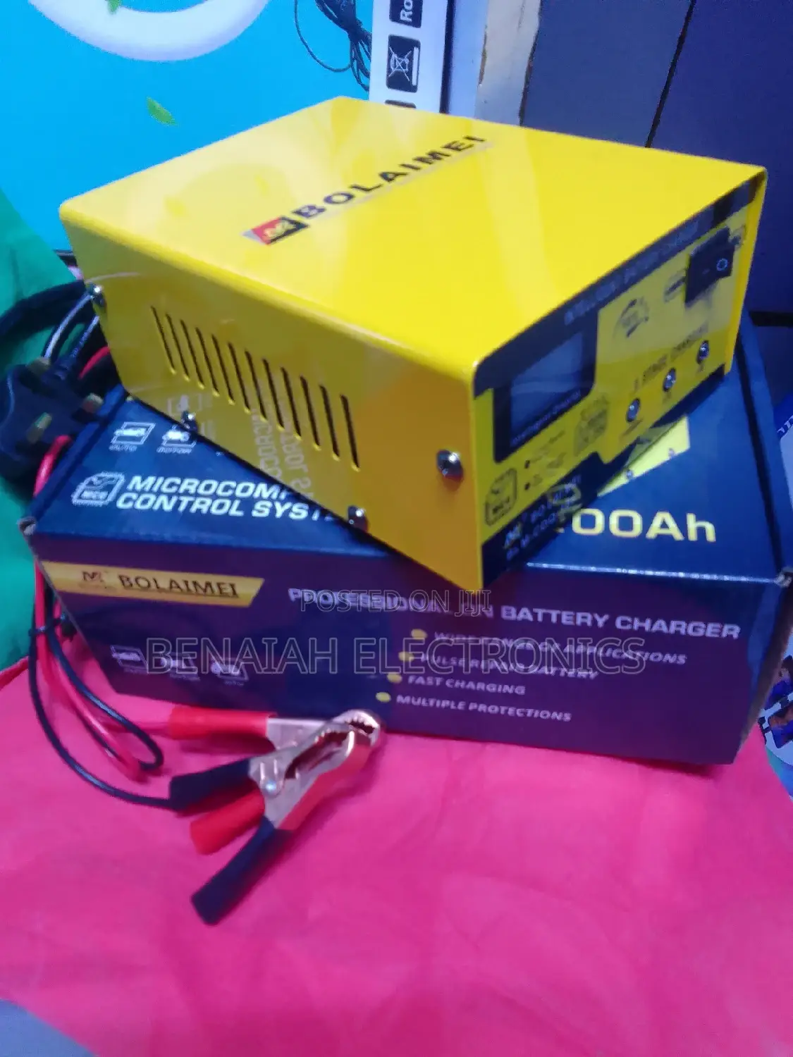 Battery Charger.Perfect Battery Car Charger ,12v,24v