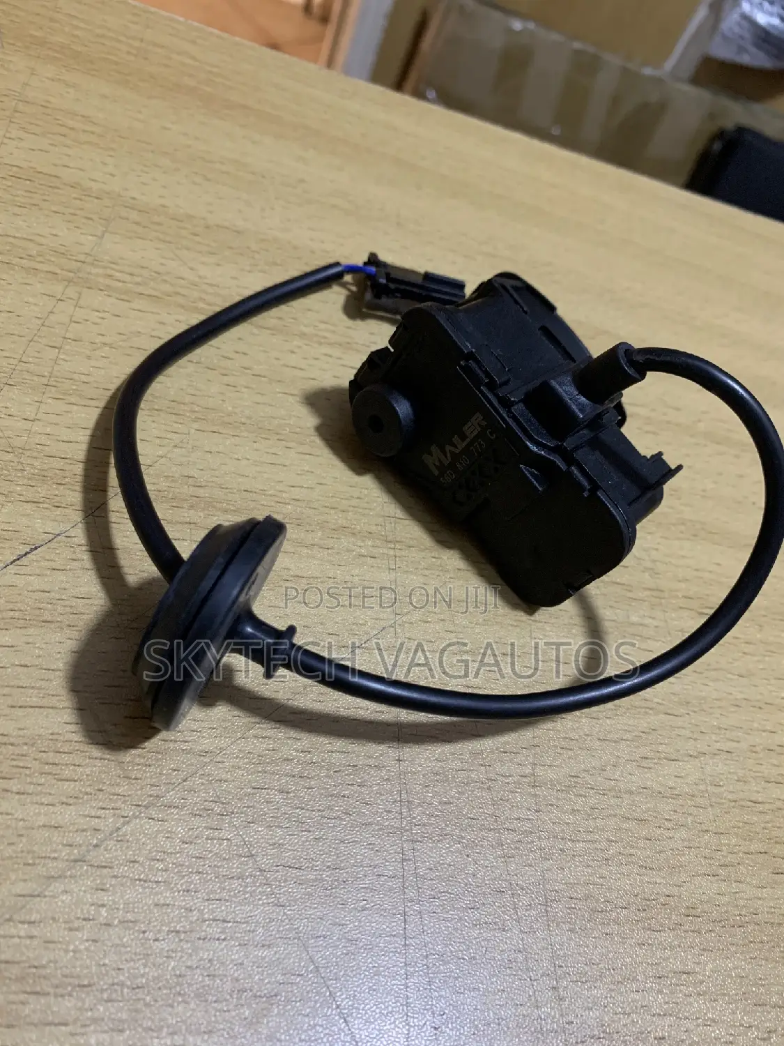 Volkswagen Audi Fuel Flap Actuator