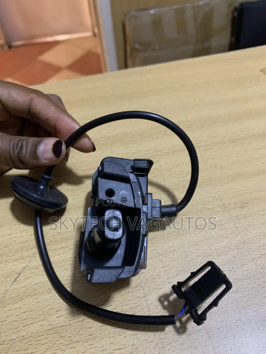 Volkswagen Audi Fuel Flap Actuator