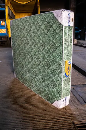 Fresh! 152cm X 186cm Medium Duty Quilted Mattresses
