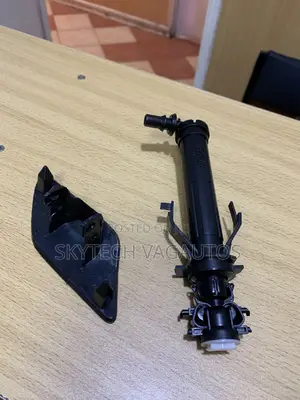 VOLKSWAGEN Golf Mk7 Washer Jet Cover
