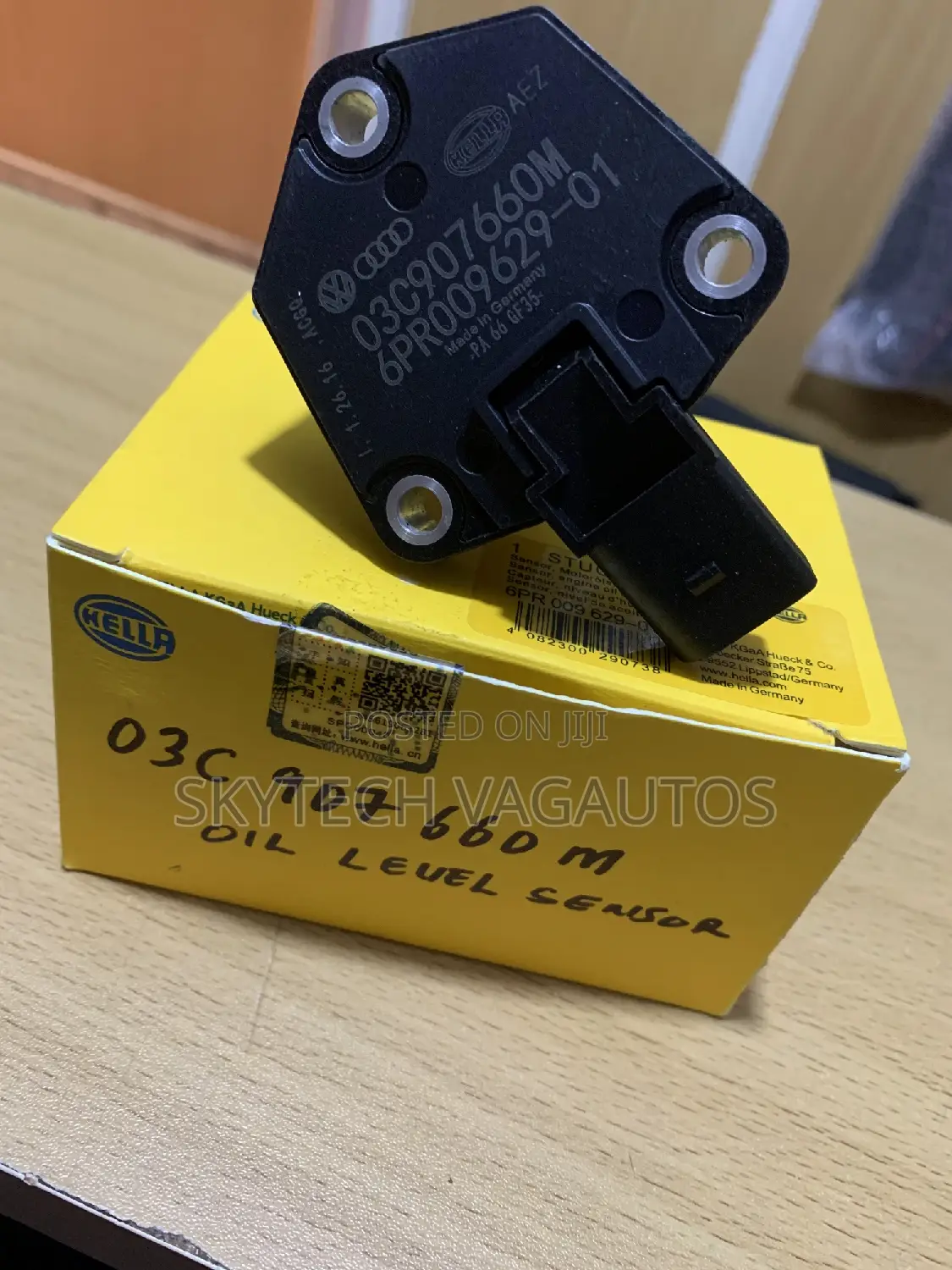 Volkswagen Audi Oil Level Sensor