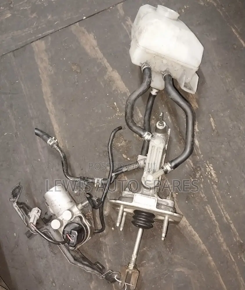 Harrier 240 Hybrid Brake Cylinder