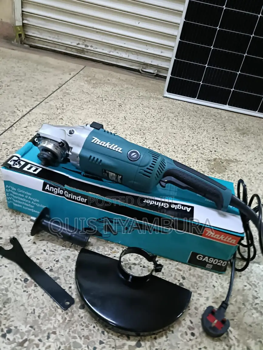 Makita Grinder, 9" Makita Grinder