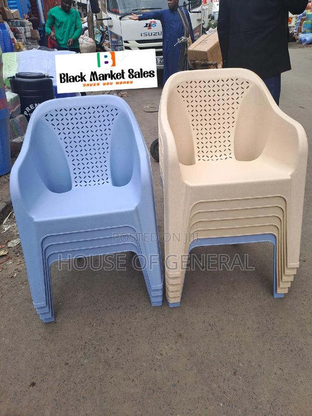 Comfortable Easy Skyplast Plastic Chair - main view