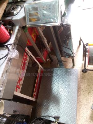 300kgs Digital Platform Scale Small Base - thumbnail 2