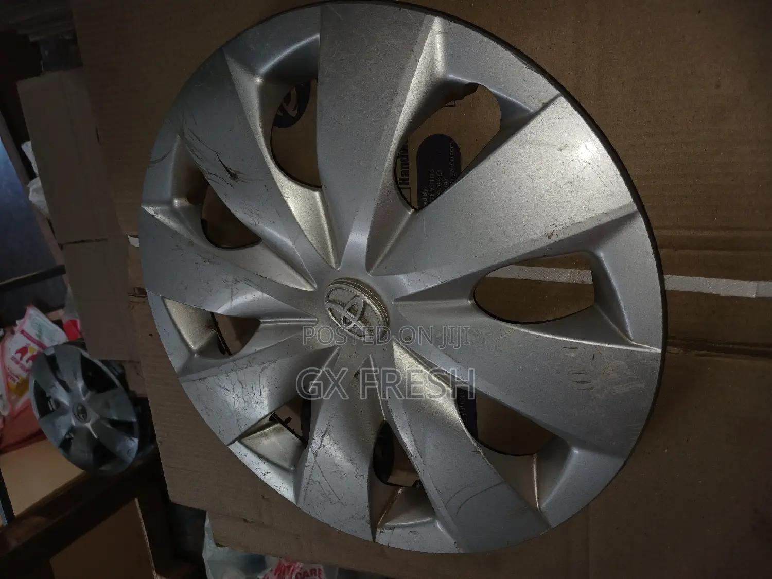 Toyota Vitz Wheels Cap