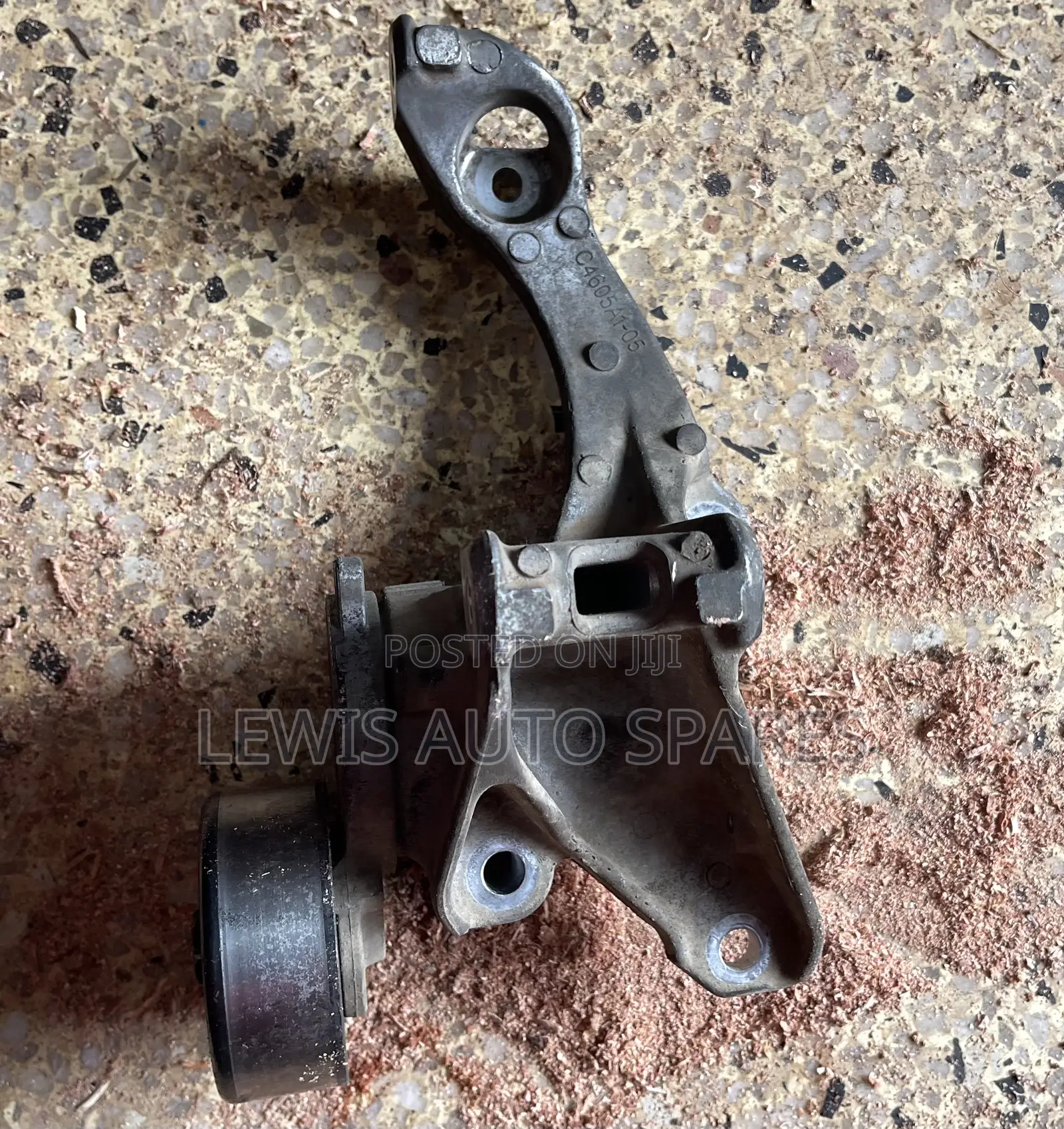 Nissan Note March Tensioner