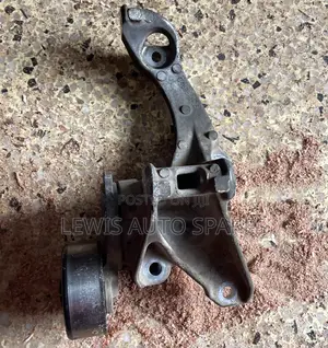 Nissan Note March Tensioner