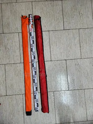 E Reading 5M Levelling Staff