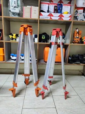 Double Lock Aluminum Tripod Stand