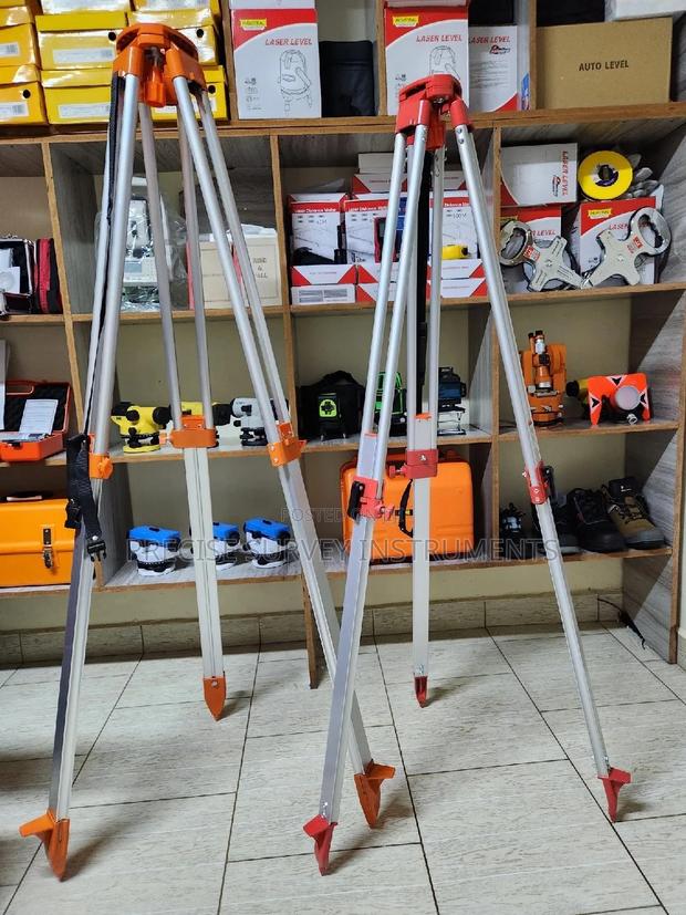 Dumpy Level Tripod Stand (Universal Thread for All Levels) - main view