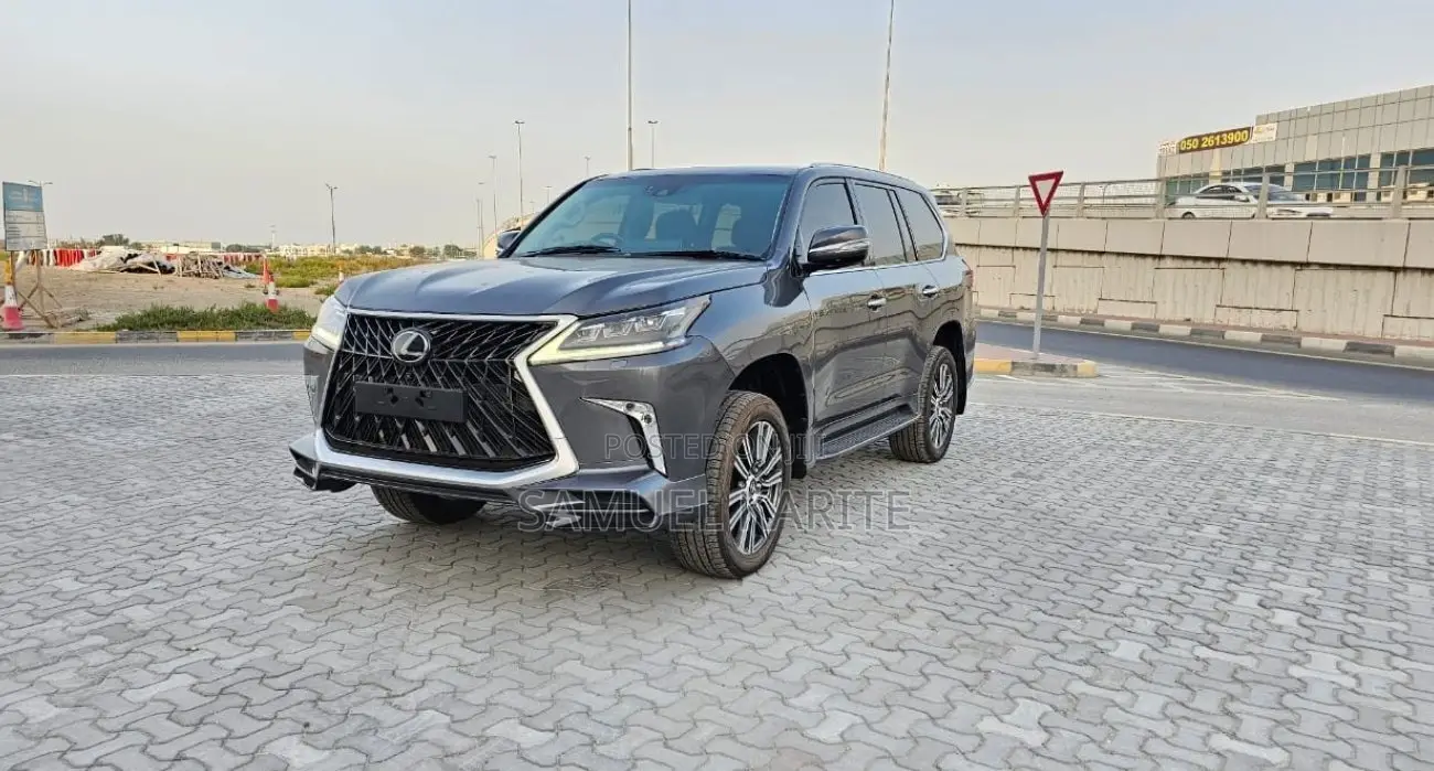 Lexus LX 2019 Gray