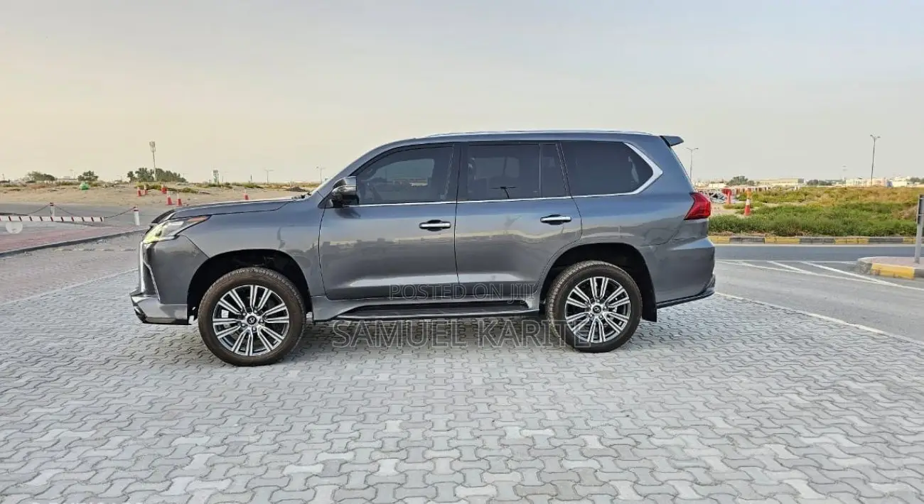 Lexus LX 2019 Gray