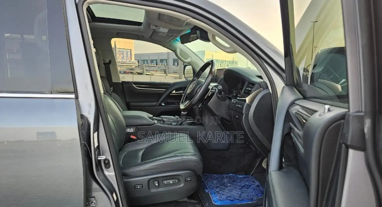 Lexus LX 2019 Gray