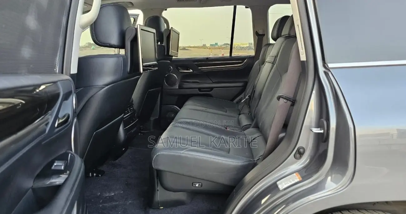 Lexus LX 2019 Gray