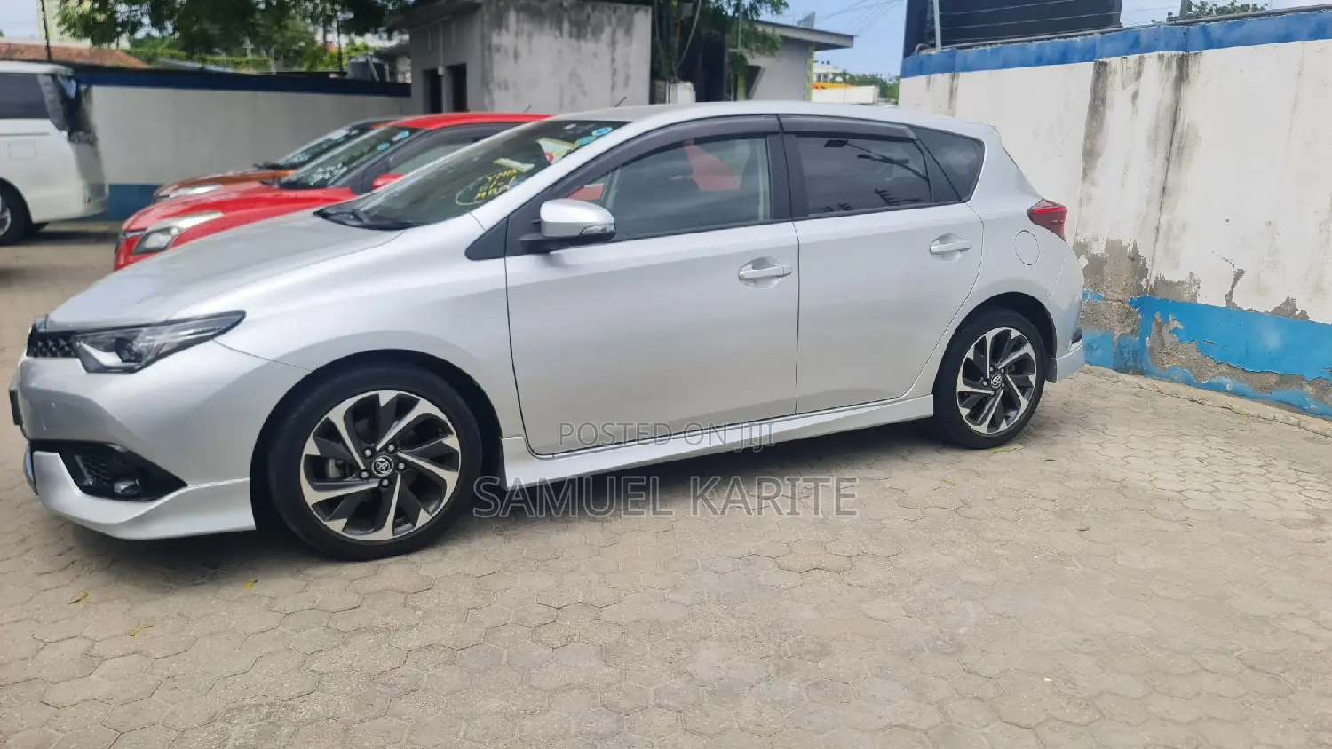 Toyota Auris 2017 Silver