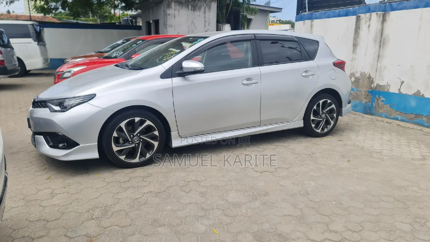 Toyota Auris 2017 Silver
