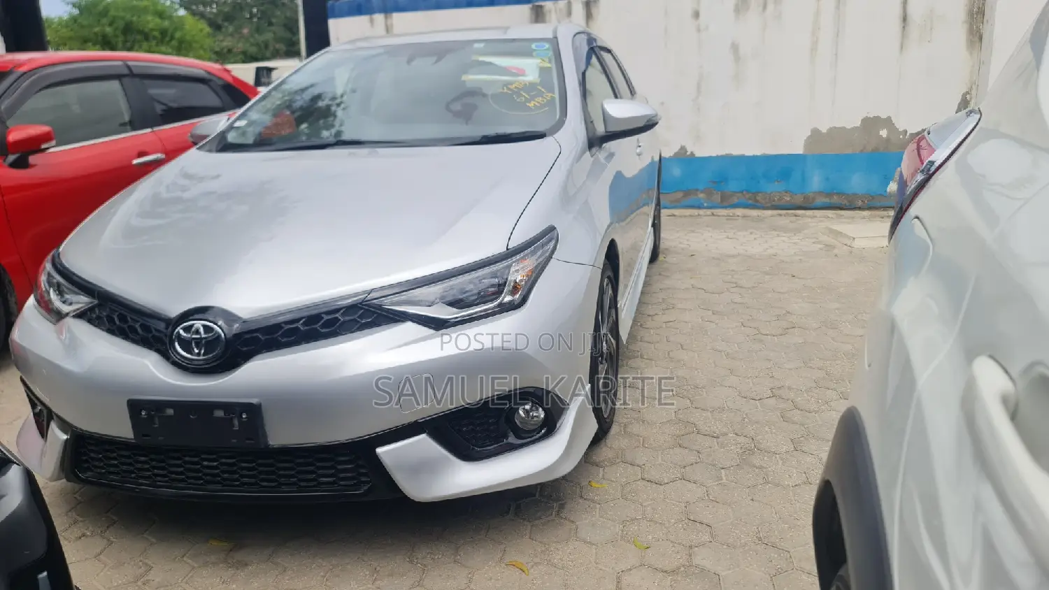 Toyota Auris 2017 Silver