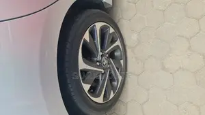Toyota Auris 2017 Silver