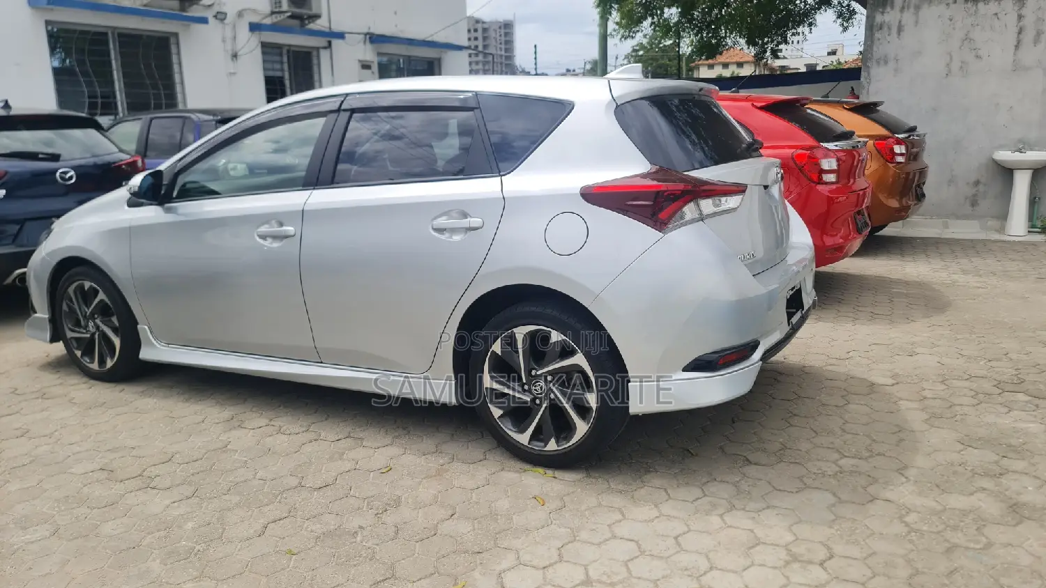 Toyota Auris 2017 Silver