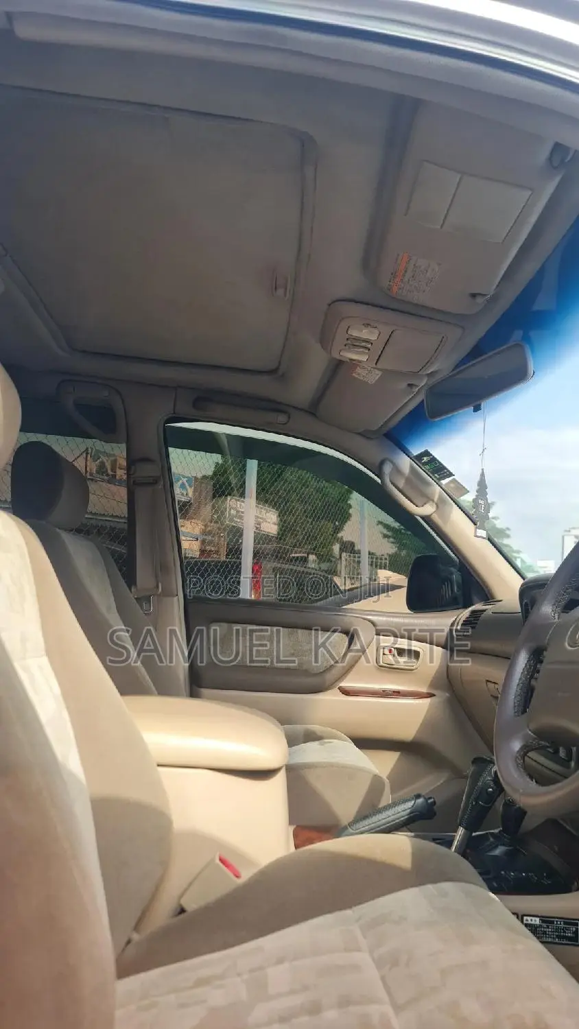 Toyota Land Cruiser 2004 Gray