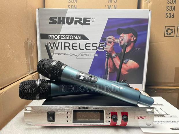Professional Wireless Microphone - thumbnail 3