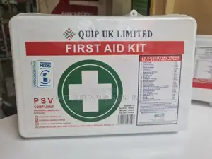 25 Essential First Aid Kit .