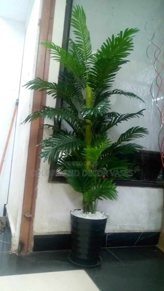 Palm Trees Plastic Vase With Pebble - main view