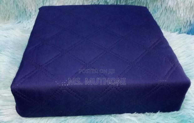 Quilted Waterproof Mattress Protector - thumbnail 2