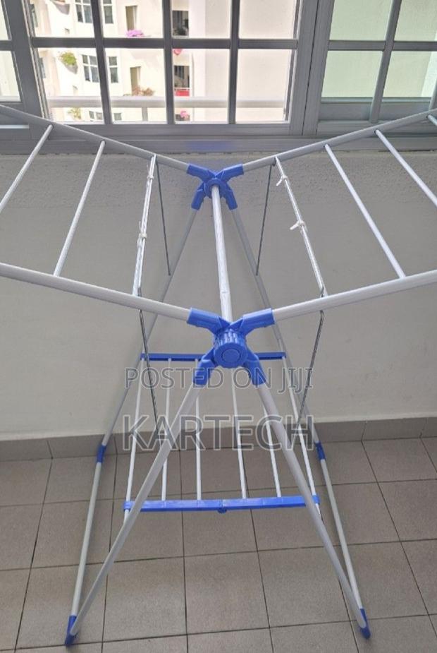 Outdoor Portable Drying Cloths Rack - main view