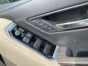 Toyota Land Cruiser 2023 Black