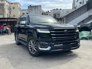 Toyota Land Cruiser 2023 Black