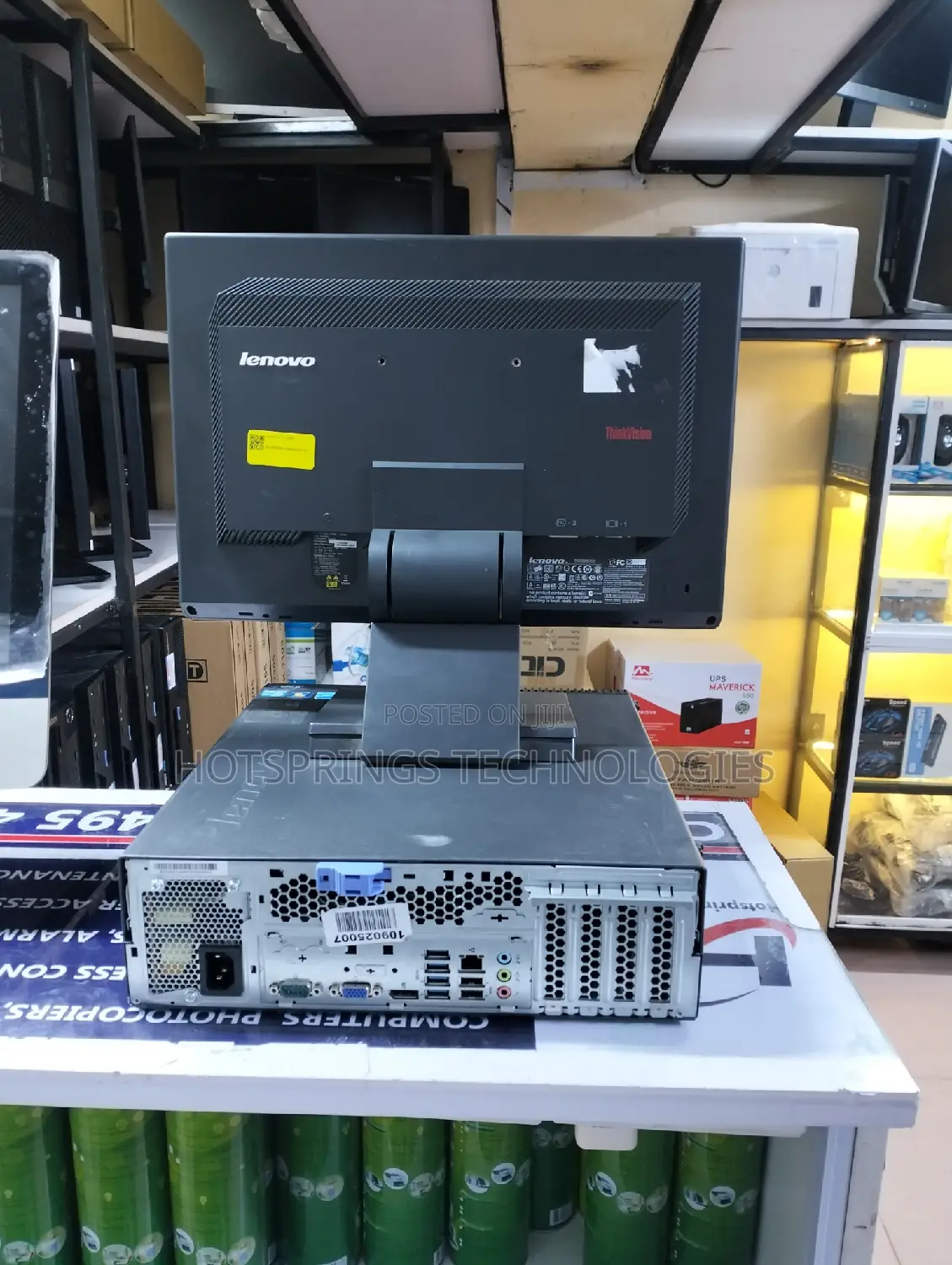 Lenovo ThinkCentre M900 8GB Intel Core I5 HDD+SSD 500GB