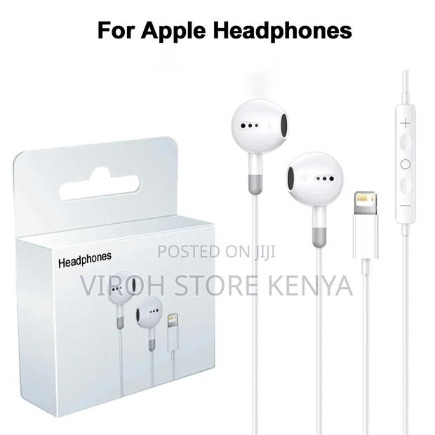 Apple Earphones Wired in-Ear Stereo Earphones