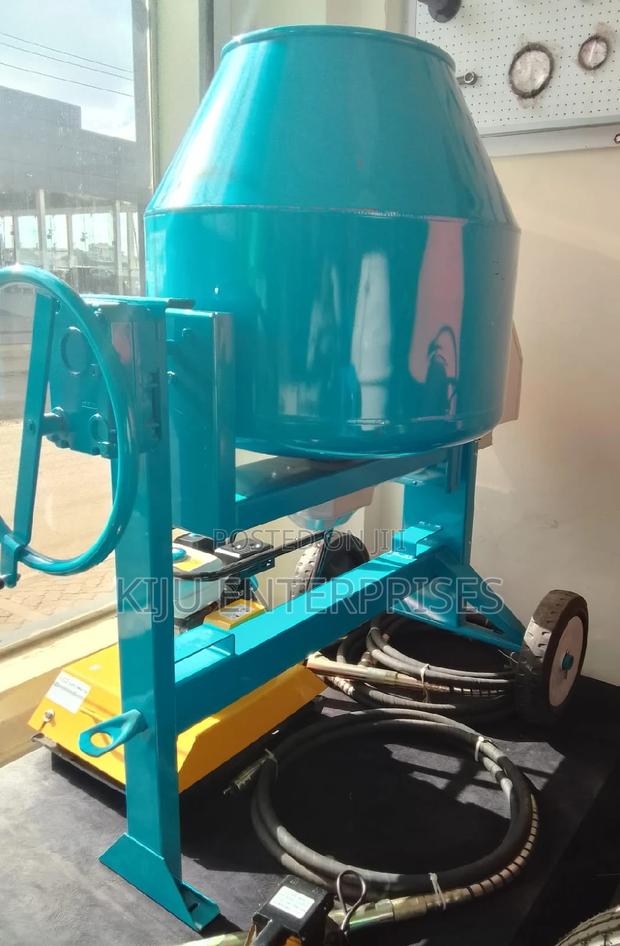 Concrete Mixer 350litres Super Quality - main view