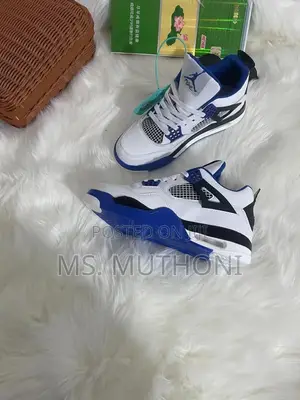 Kids J4 * Size :31 32 33 34 35 36